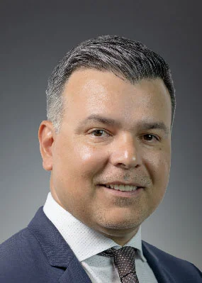 EVP/Chief Retail Officer >Arthur Gordon